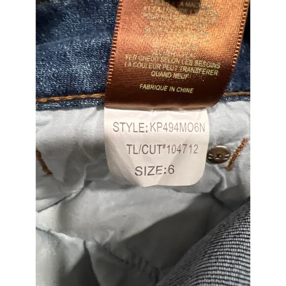 Kut from the Kloth Straight Leg Distressed Jeans, Size 6, #1137-L - Picture 7 of 7
